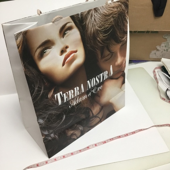 FWP TERRA NOSTRA ADAM & EVE Paper Shopping Bag - Picture 3 of 4
